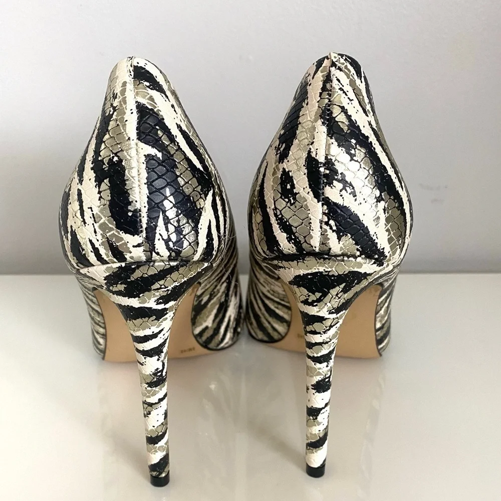 NWOT Jennifer López Heels